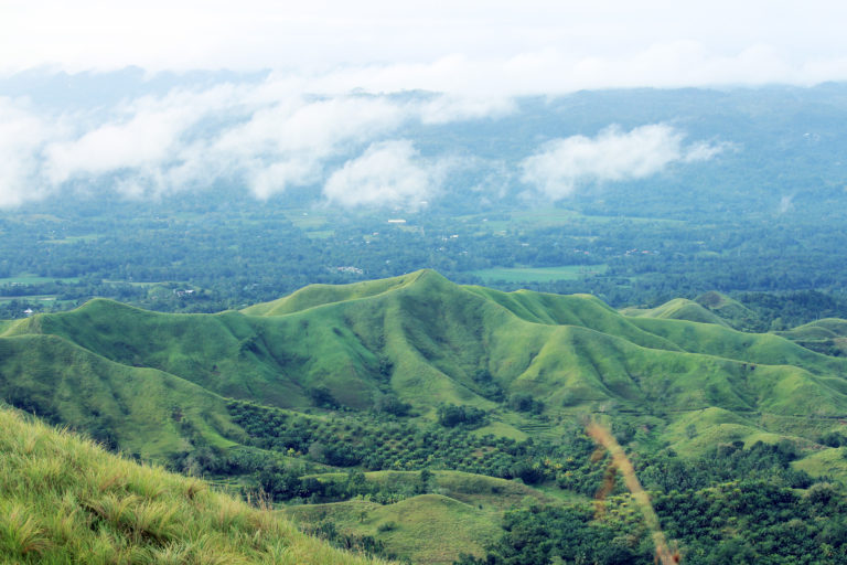 Binabaje Hills